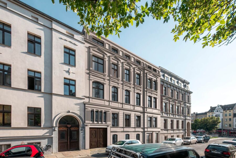 Visualisierungen und Renderings Außenansicht Montage Visualisierungen und Renderings Außenansicht Montage